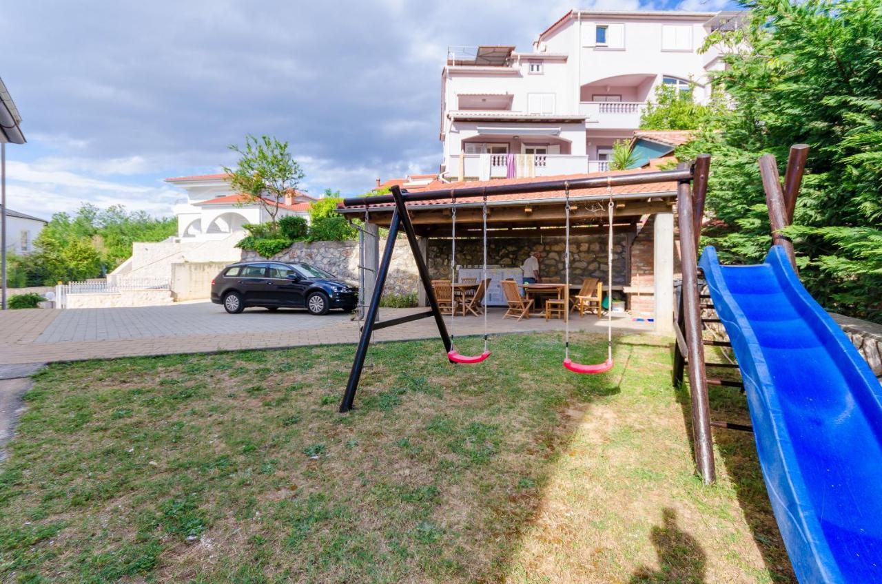 Apartments Alex Lopar Εξωτερικό φωτογραφία