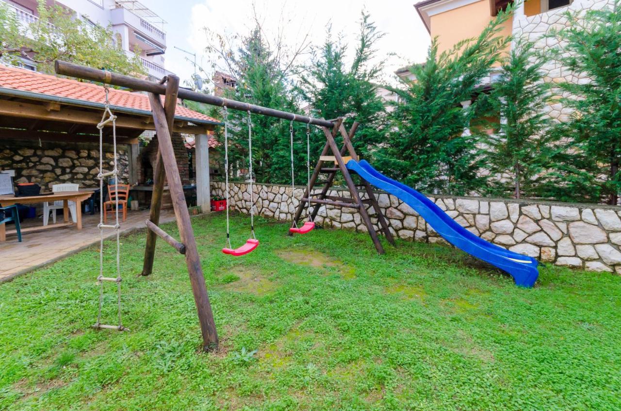 Apartments Alex Lopar Εξωτερικό φωτογραφία